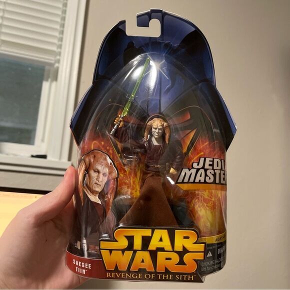 Star Wars NEW Revenge of the Sith Jedi Master Action Figure - Picture 1 of 6